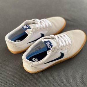 Nike sb shoes
